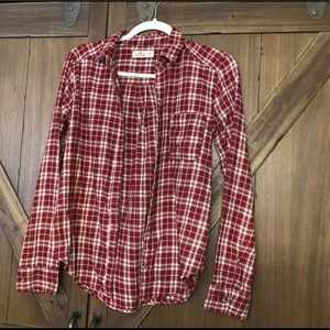 Hollister woman’s xs maroon flannel.